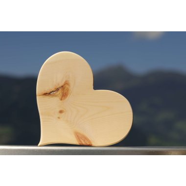 Herz aus Zirbenholz - 20x2cm aus Tiroler Zirbe - naturbelassen und unbehandelt